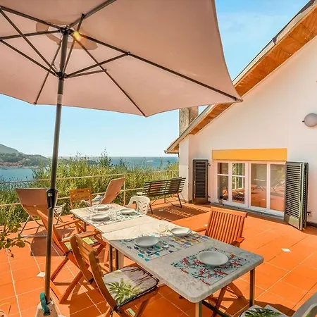 Ladimoradell'artista Sea View Private Parking San Terenzo
